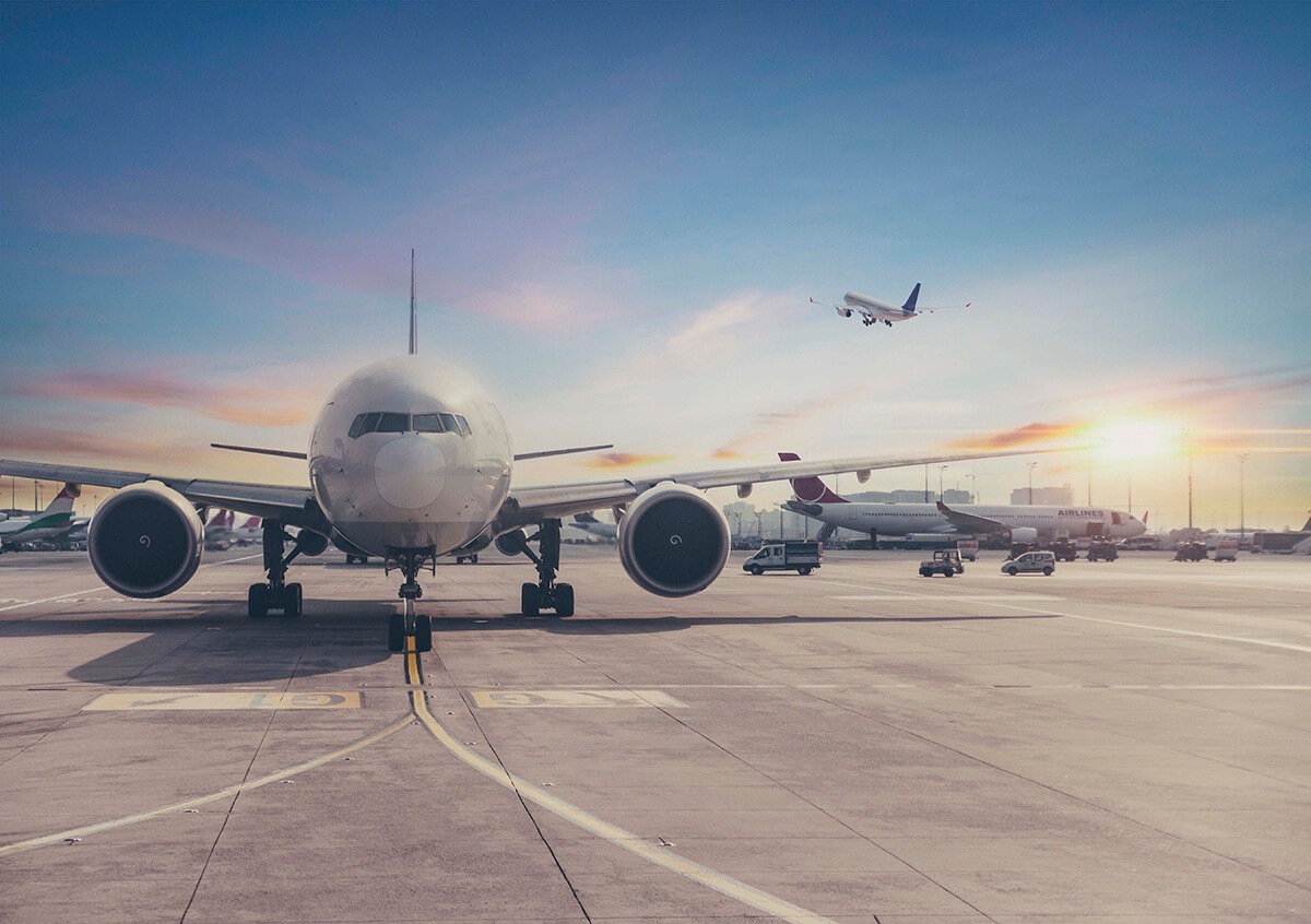 Airline use case: Turn recipients into frequent flyers | AdSigner